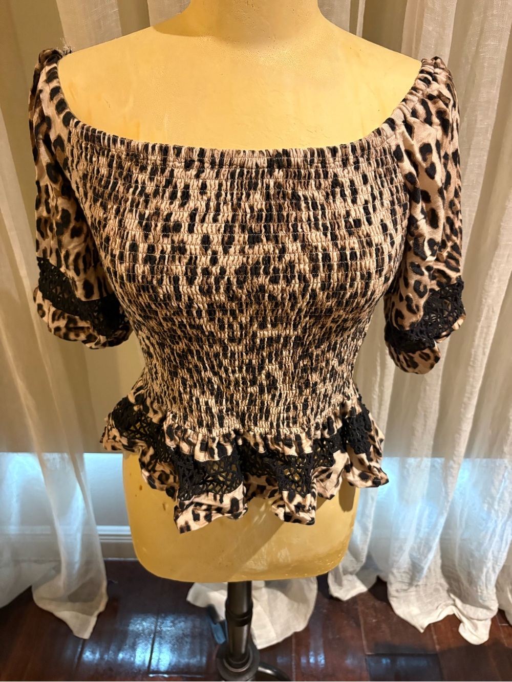 VENUS Black and Cream Leopard Smocked Off-Shoulder Peplum Top